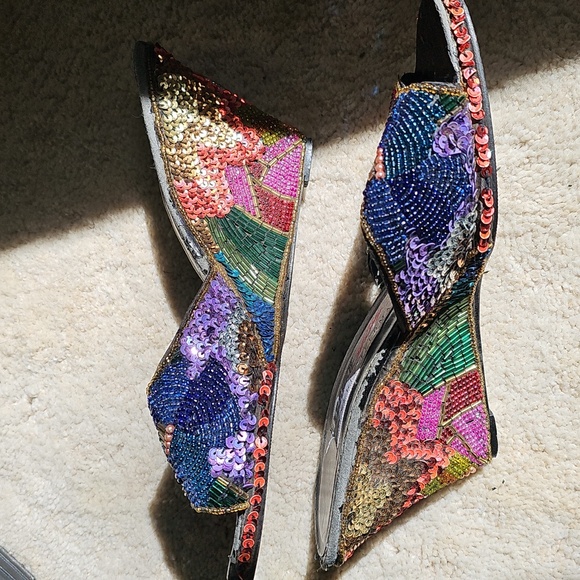 Beverly Feldman Frankie and Baby Multicolor Sequin Wedge Sandals - Picture 4 of 4